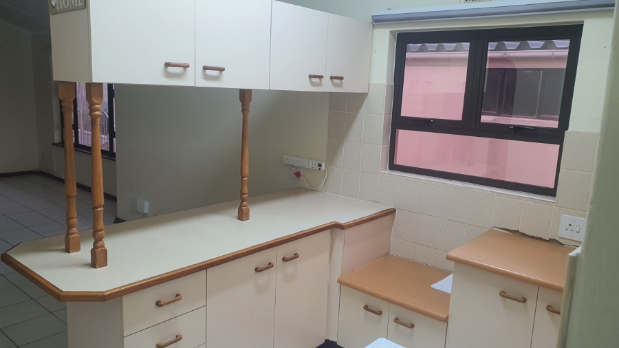 To Let 2 Bedroom Property for Rent in Hibberdene KwaZulu-Natal