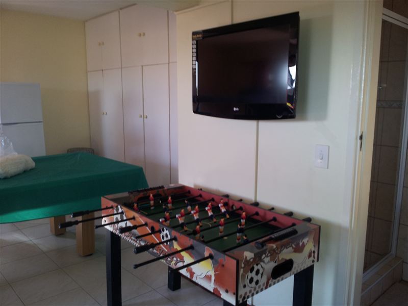 To Let 2 Bedroom Property for Rent in Hibberdene KwaZulu-Natal