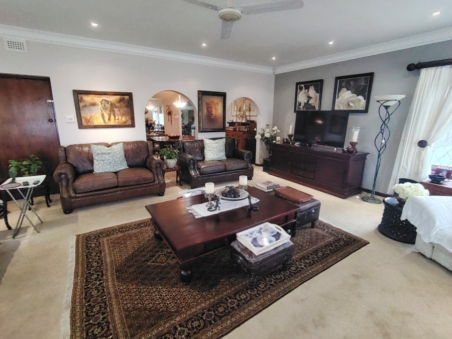 6 Bedroom Property for Sale in Margate KwaZulu-Natal