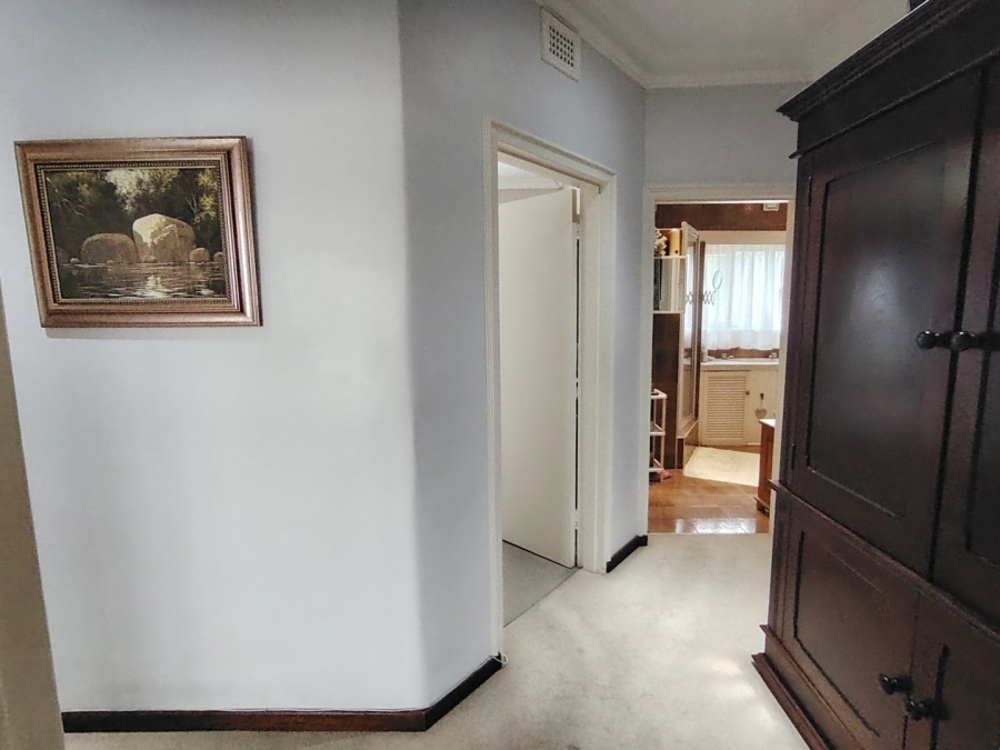 6 Bedroom Property for Sale in Margate KwaZulu-Natal