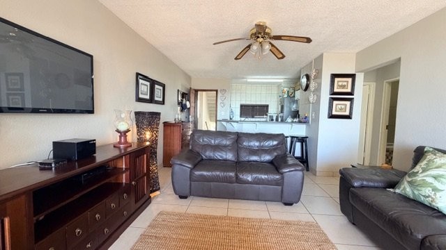 2 Bedroom Property for Sale in Uvongo KwaZulu-Natal