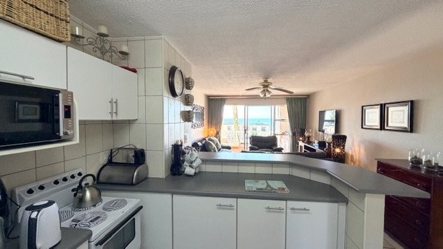 2 Bedroom Property for Sale in Uvongo KwaZulu-Natal