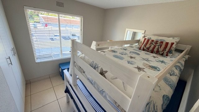 2 Bedroom Property for Sale in Uvongo KwaZulu-Natal