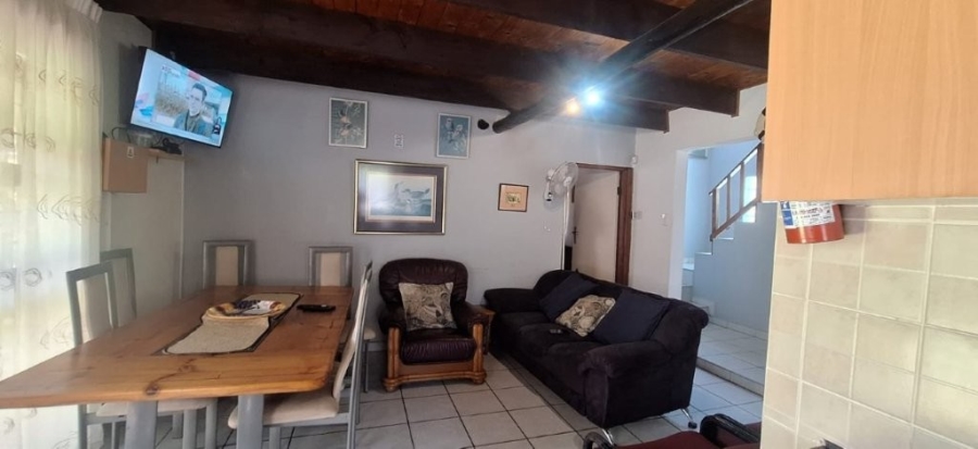 4 Bedroom Property for Sale in Pennington KwaZulu-Natal