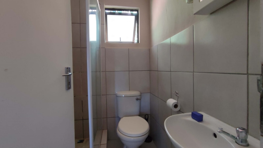 2 Bedroom Property for Sale in Southport KwaZulu-Natal