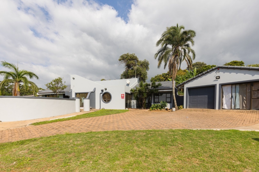 4 Bedroom Property for Sale in Oslo Beach KwaZulu-Natal