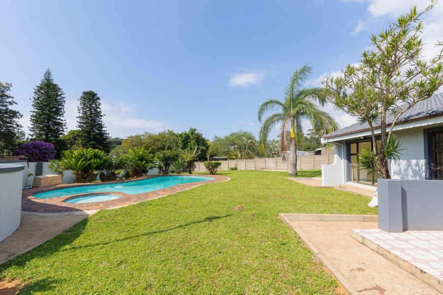 4 Bedroom Property for Sale in Oslo Beach KwaZulu-Natal