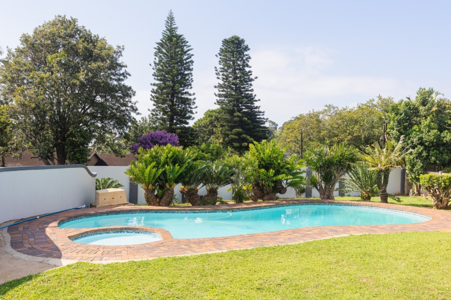 4 Bedroom Property for Sale in Oslo Beach KwaZulu-Natal
