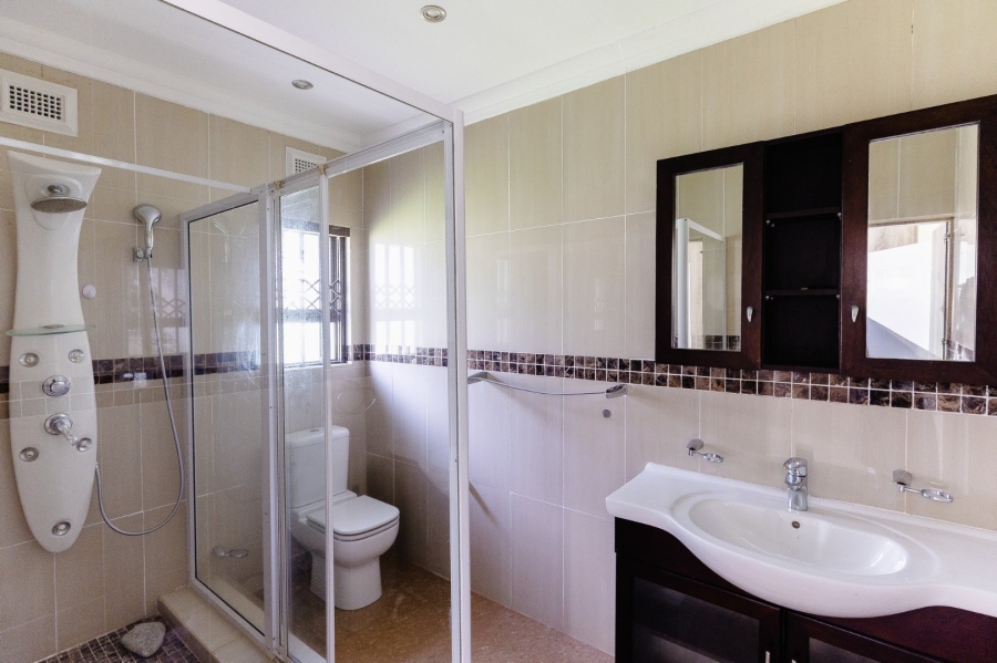 4 Bedroom Property for Sale in Oslo Beach KwaZulu-Natal