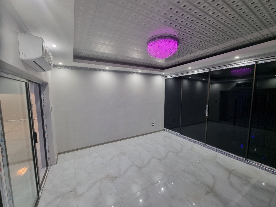 Commercial Property for Sale in Newcastle KwaZulu-Natal