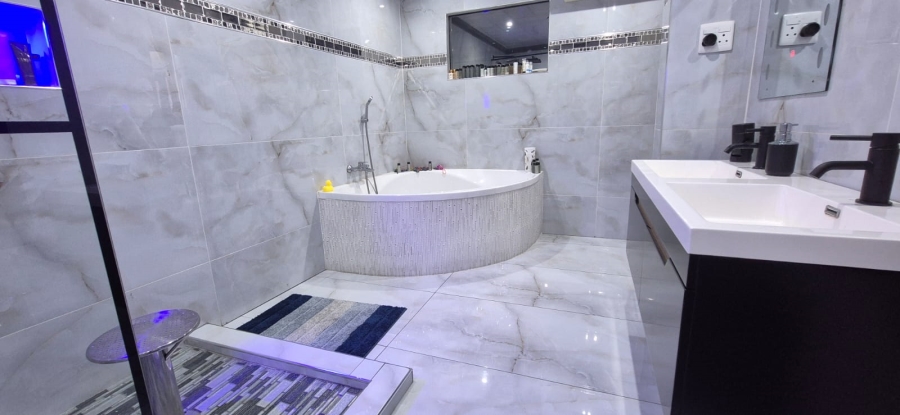 Commercial Property for Sale in Newcastle KwaZulu-Natal