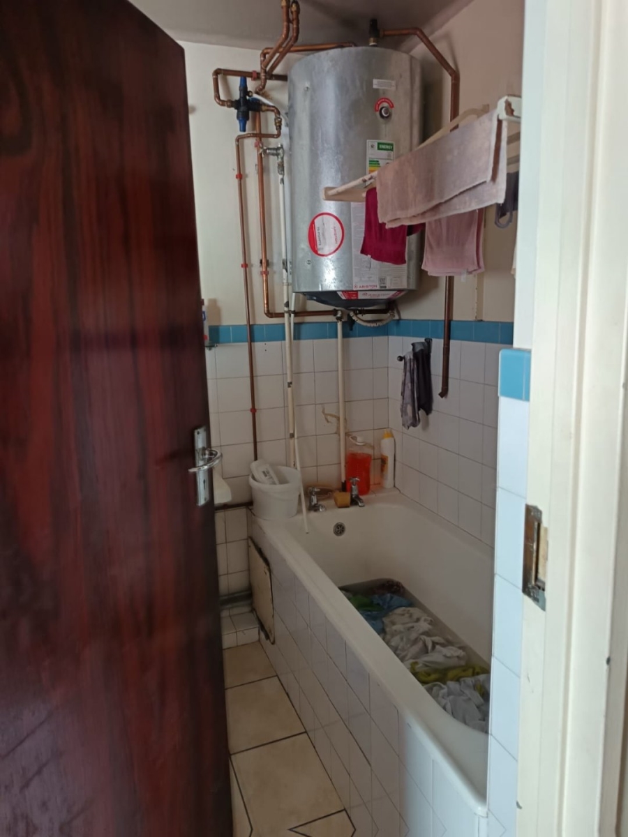 1 Bedroom Property for Sale in Durban Central KwaZulu-Natal