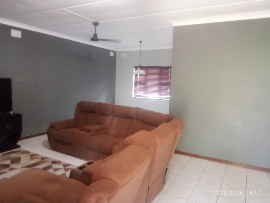 3 Bedroom Property for Sale in Athlone Park KwaZulu-Natal