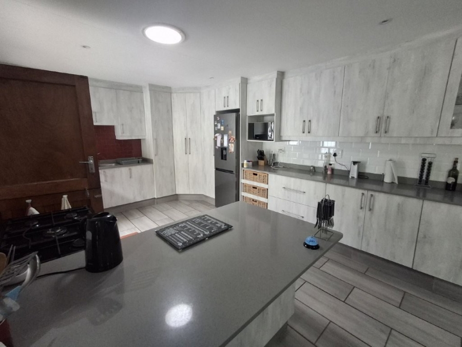 3 Bedroom Property for Sale in Southbroom KwaZulu-Natal