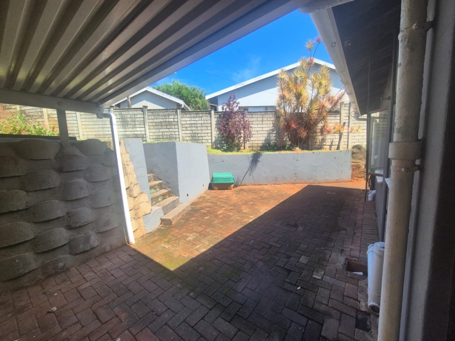 3 Bedroom Property for Sale in Ocean View KwaZulu-Natal