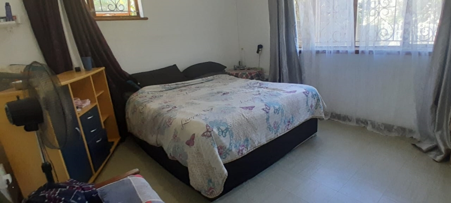 3 Bedroom Property for Sale in Umtentweni KwaZulu-Natal