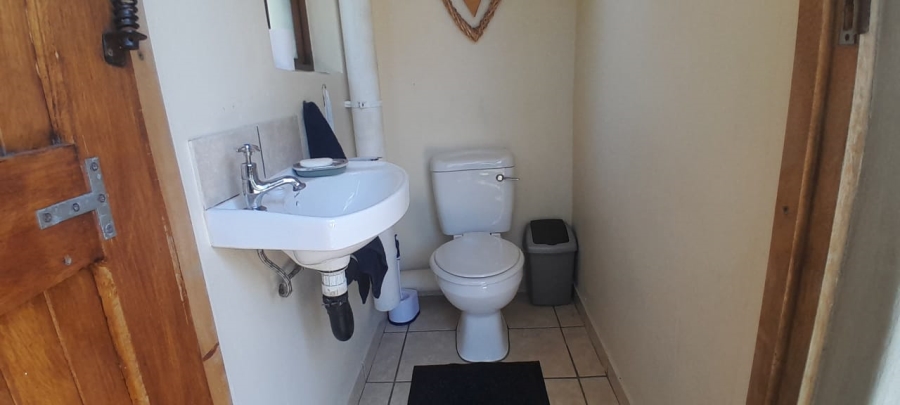 3 Bedroom Property for Sale in Umtentweni KwaZulu-Natal