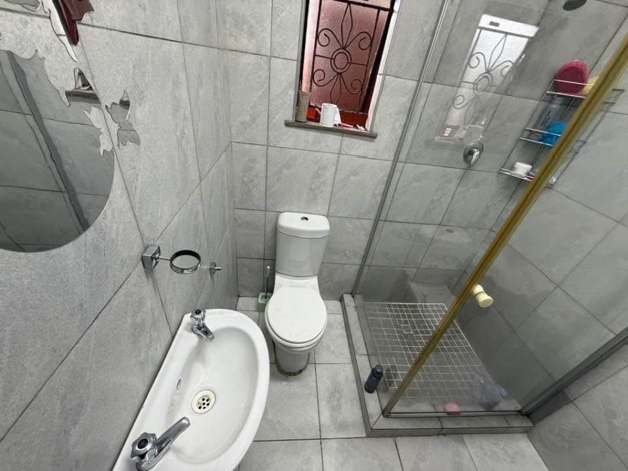 To Let 3 Bedroom Property for Rent in Newholme KwaZulu-Natal