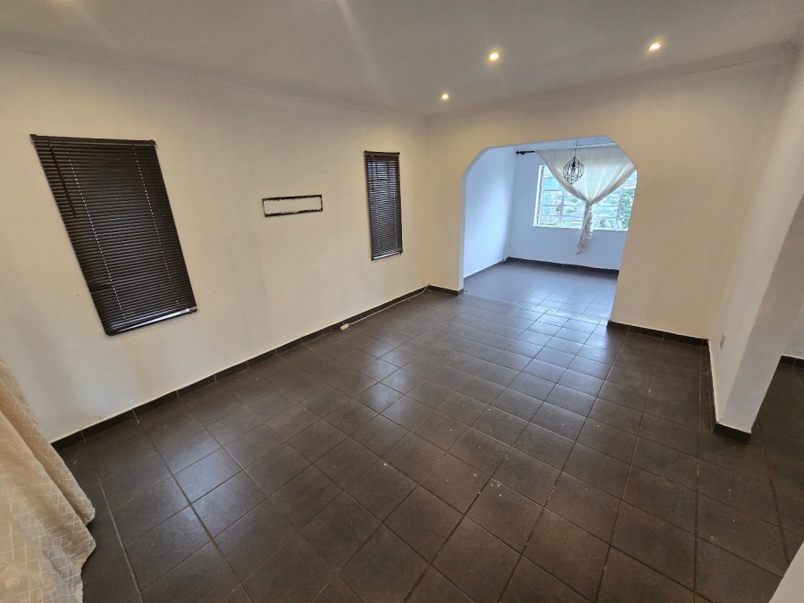 To Let  Bedroom Property for Rent in Belfort Estate KwaZulu-Natal