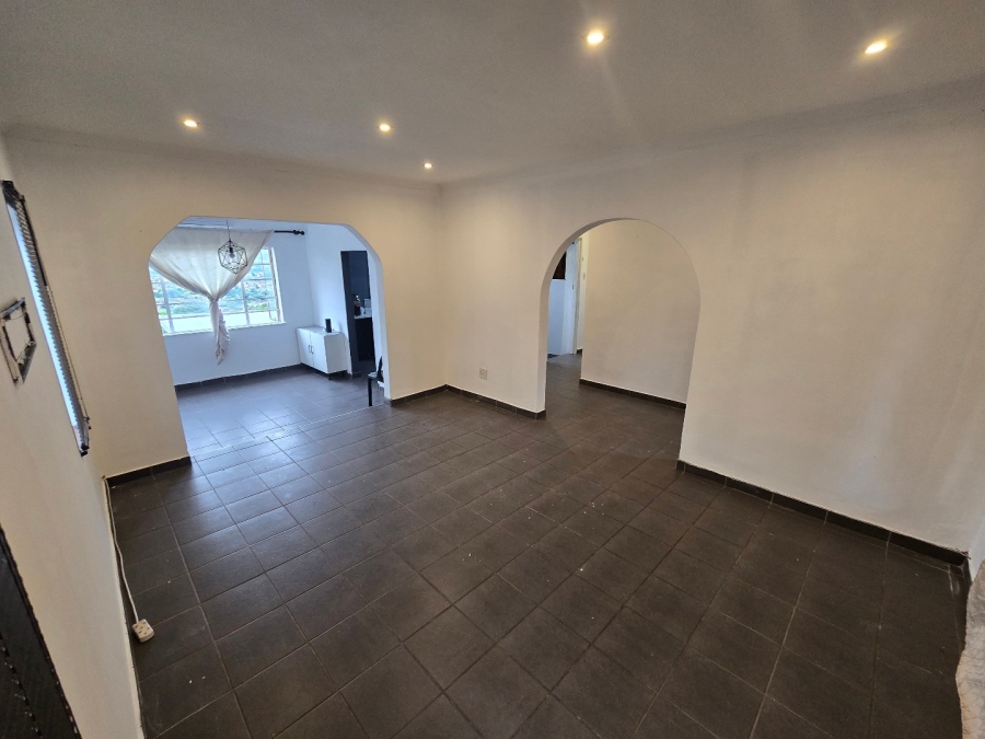 To Let  Bedroom Property for Rent in Belfort Estate KwaZulu-Natal