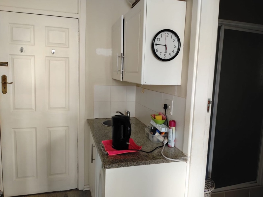 1 Bedroom Property for Sale in Scottburgh Central KwaZulu-Natal