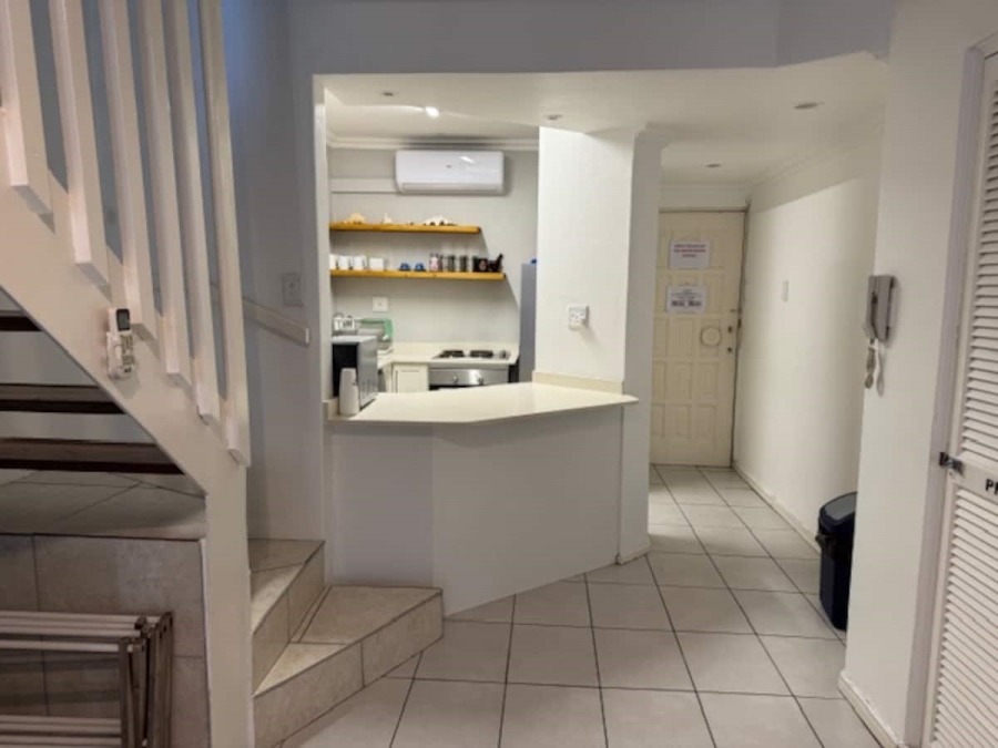 2 Bedroom Property for Sale in Umhlanga KwaZulu-Natal