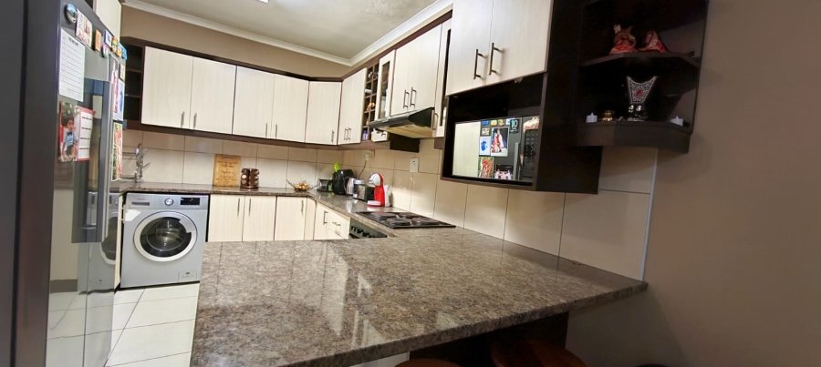 2 Bedroom Property for Sale in Malvern KwaZulu-Natal