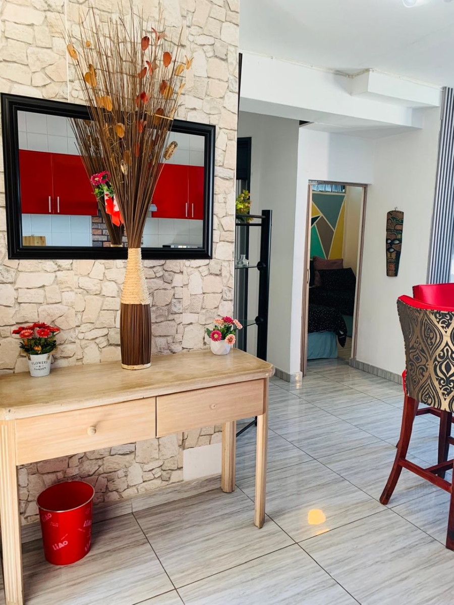 To Let 2 Bedroom Property for Rent in Amanzimtoti KwaZulu-Natal