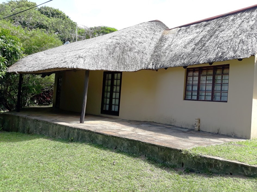 2 Bedroom Property for Sale in Umtentweni KwaZulu-Natal
