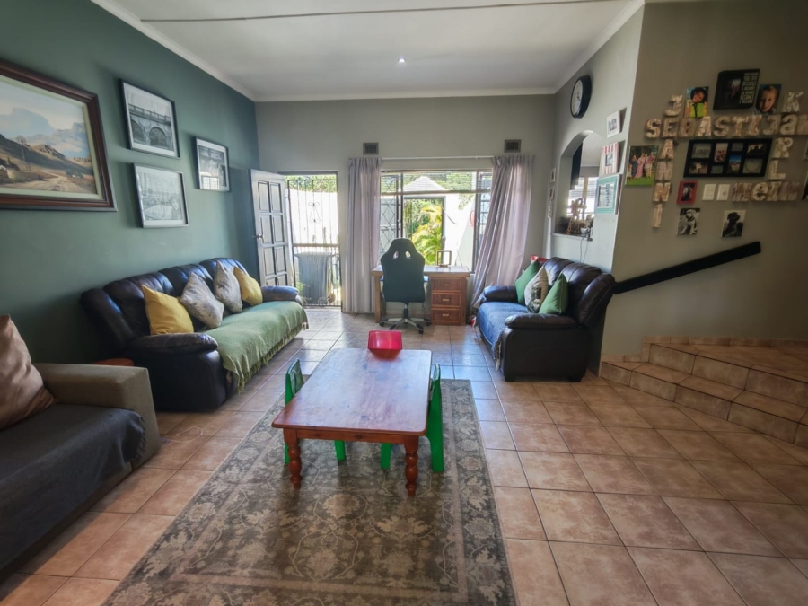 3 Bedroom Property for Sale in Pennington KwaZulu-Natal