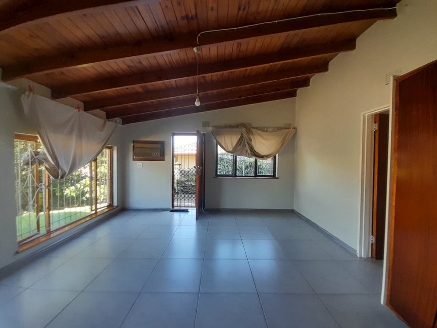 To Let 1 Bedroom Property for Rent in Farningham Ridge KwaZulu-Natal