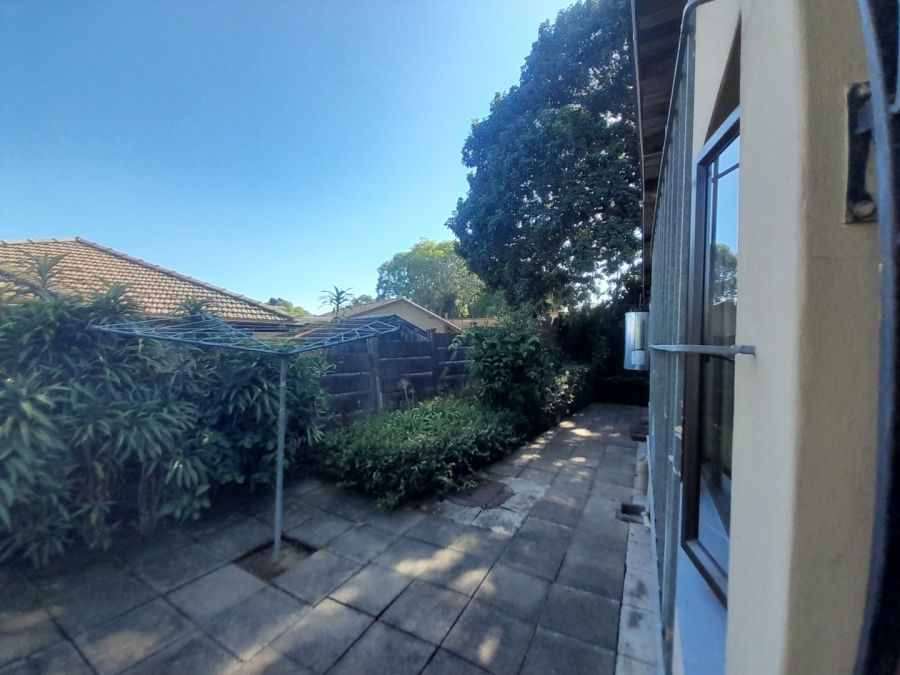 To Let 1 Bedroom Property for Rent in Farningham Ridge KwaZulu-Natal