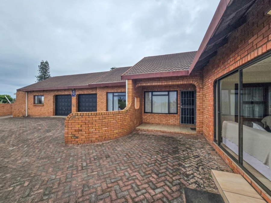 4 Bedroom Property for Sale in Pumula KwaZulu-Natal
