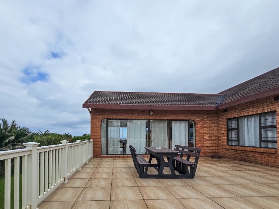 4 Bedroom Property for Sale in Pumula KwaZulu-Natal
