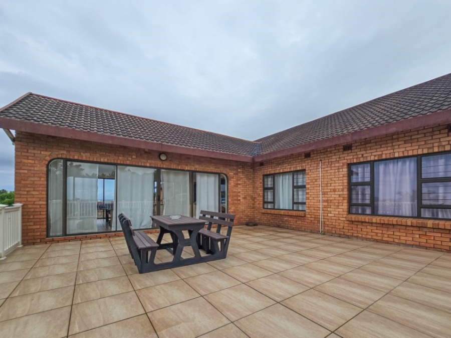 4 Bedroom Property for Sale in Pumula KwaZulu-Natal