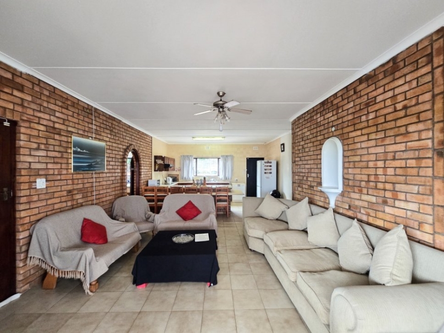 4 Bedroom Property for Sale in Pumula KwaZulu-Natal