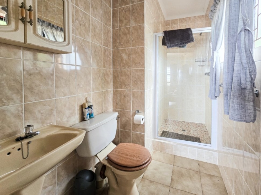 4 Bedroom Property for Sale in Pumula KwaZulu-Natal