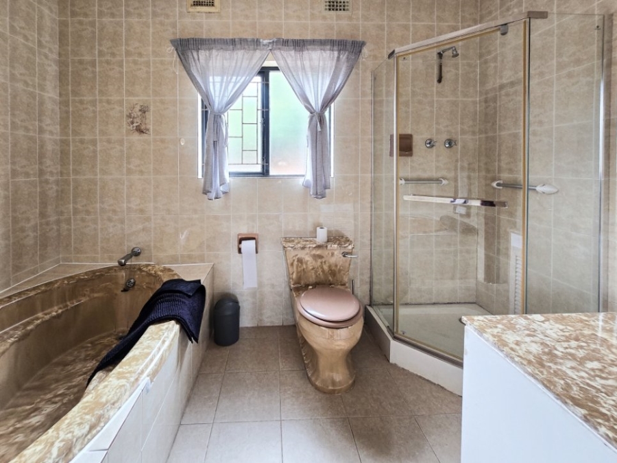 4 Bedroom Property for Sale in Pumula KwaZulu-Natal