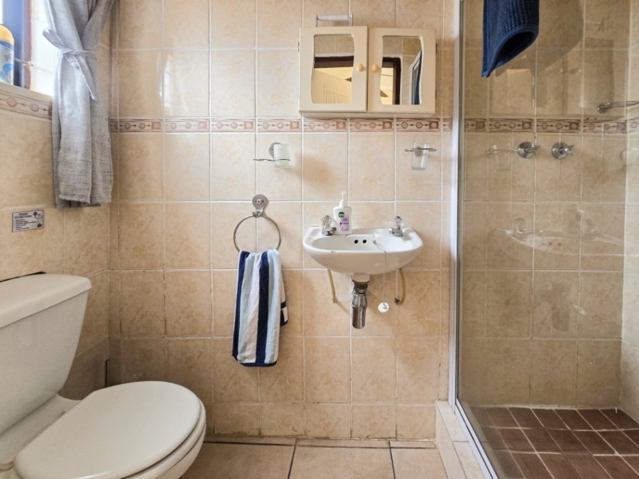 4 Bedroom Property for Sale in Pumula KwaZulu-Natal