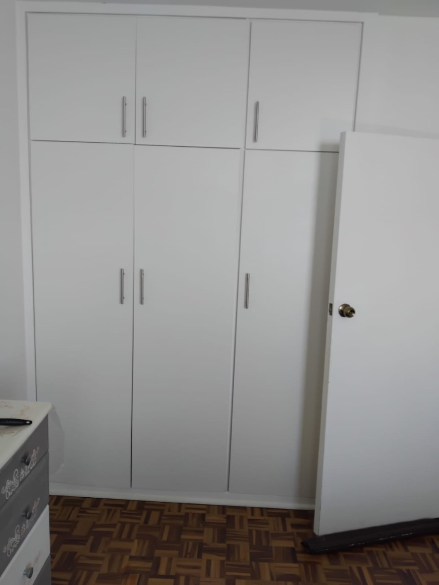 2 Bedroom Property for Sale in Morningside KwaZulu-Natal