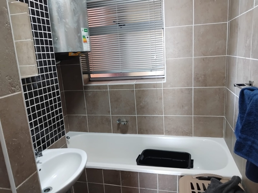 2 Bedroom Property for Sale in Morningside KwaZulu-Natal