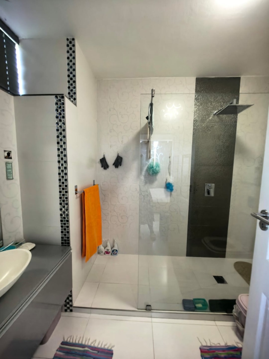 3 Bedroom Property for Sale in Morningside KwaZulu-Natal