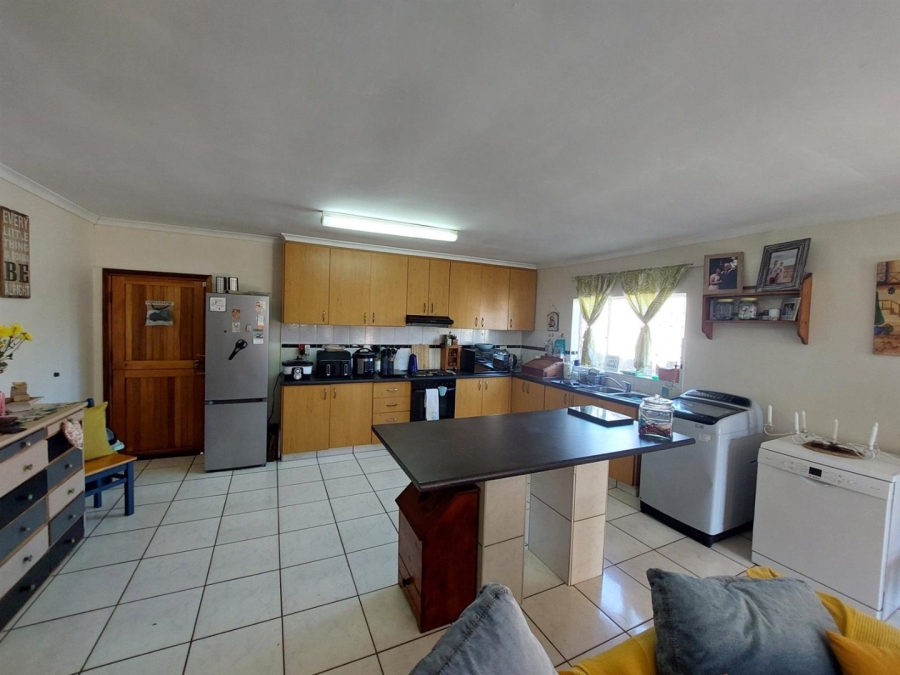 To Let 3 Bedroom Property for Rent in Cleland KwaZulu-Natal