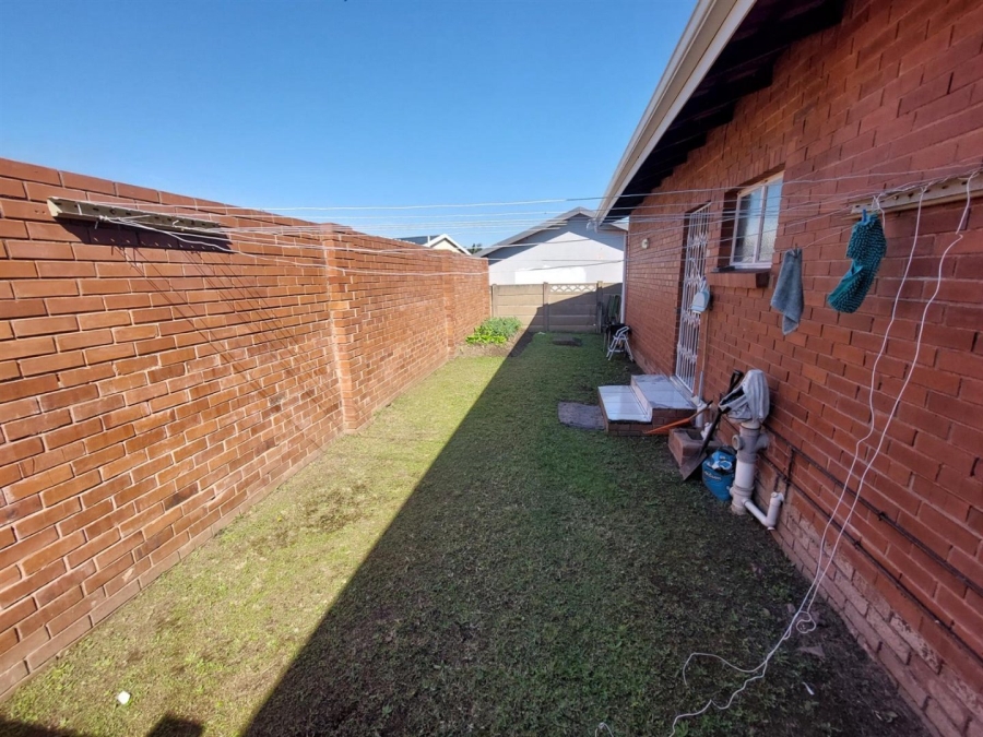 To Let 3 Bedroom Property for Rent in Cleland KwaZulu-Natal