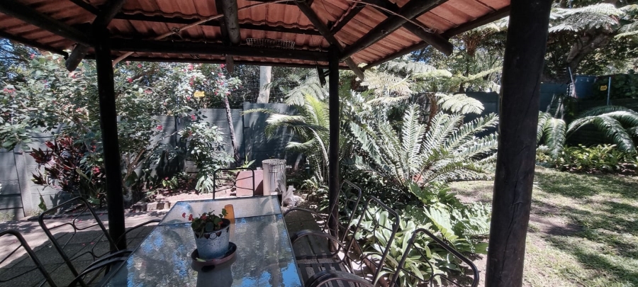 3 Bedroom Property for Sale in Uvongo KwaZulu-Natal