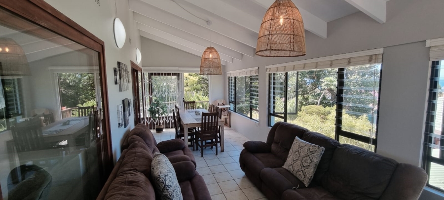 3 Bedroom Property for Sale in Uvongo KwaZulu-Natal