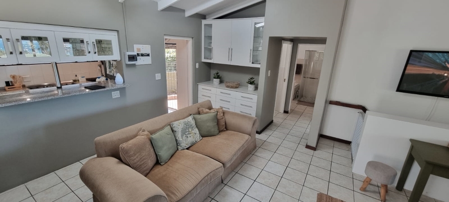 3 Bedroom Property for Sale in Uvongo KwaZulu-Natal