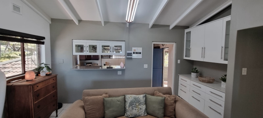 3 Bedroom Property for Sale in Uvongo KwaZulu-Natal