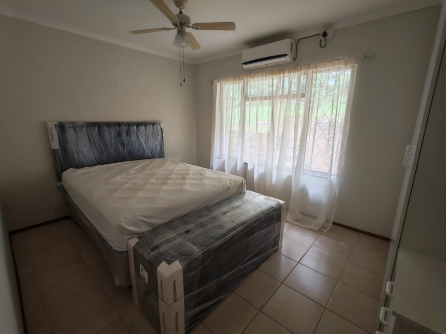 3 Bedroom Property for Sale in Umtentweni KwaZulu-Natal