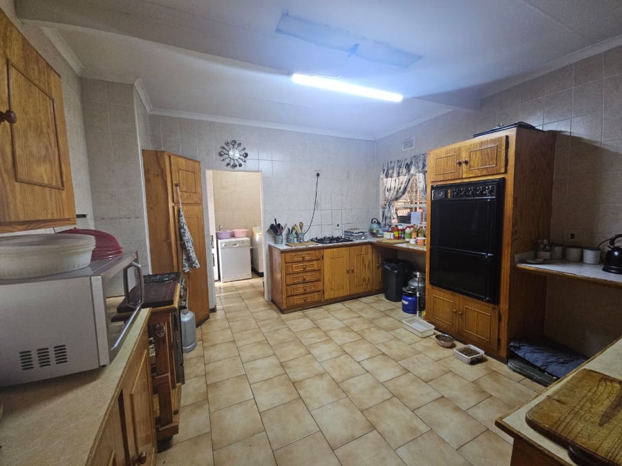 4 Bedroom Property for Sale in Barry Hertzog Park KwaZulu-Natal